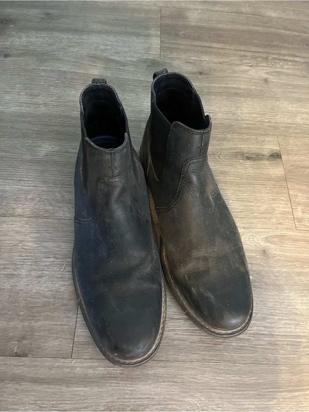 Florsheim Men's Black Chukka Boots - Slip-On Leather